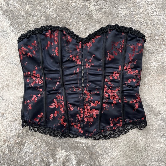 DREAMGIRL Vintage 90s Black Red Floral Satin Vampire Stapless Lace Up Corset Top - Picture 1 of 9